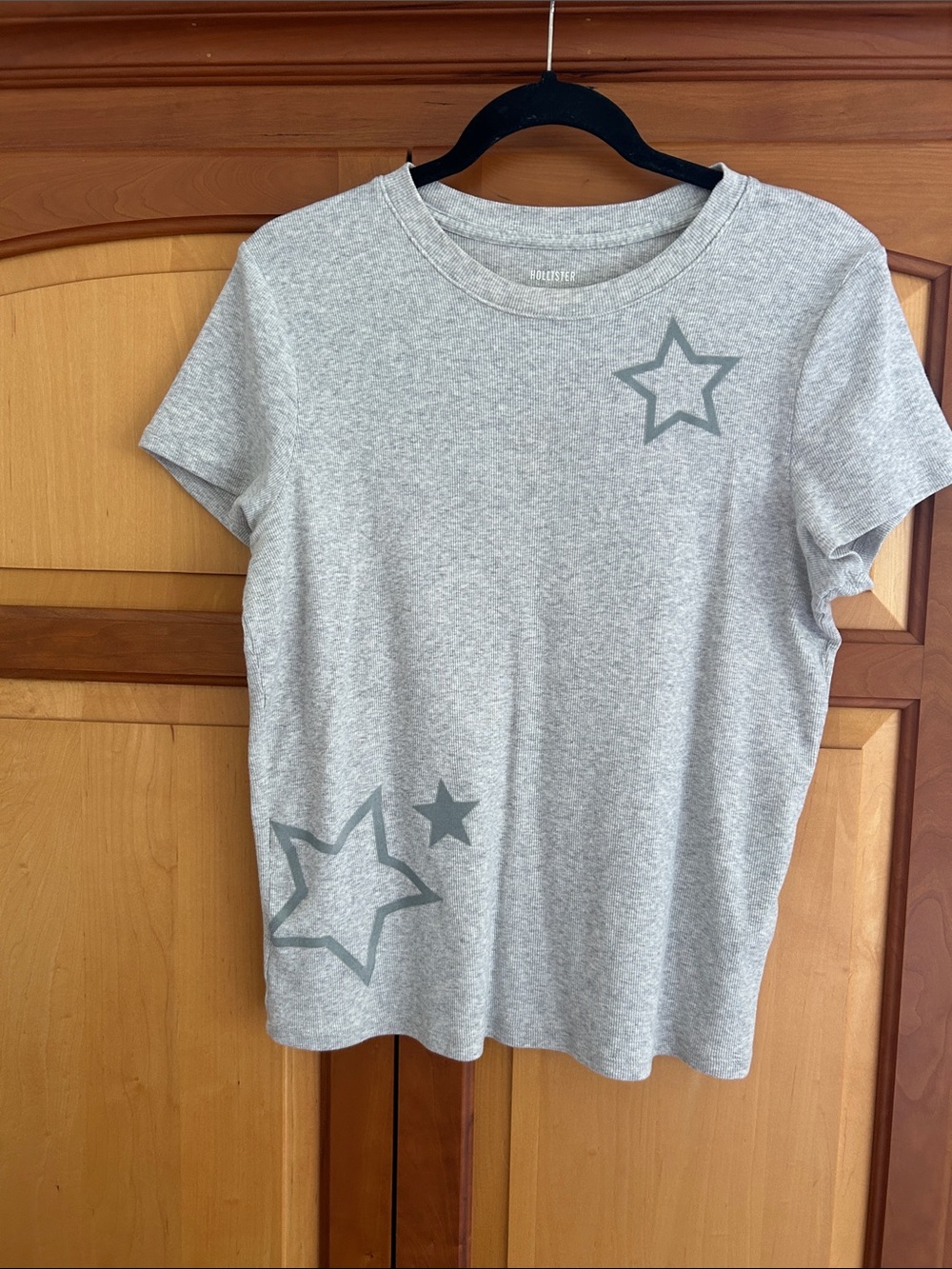 Hollister Heather Gray Star Graphic Short Sleeve Tee